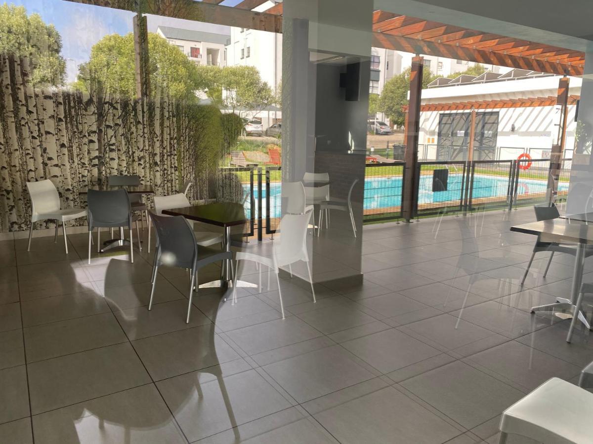 Greenstone Ridge Apartment Johannesburg Exteriör bild