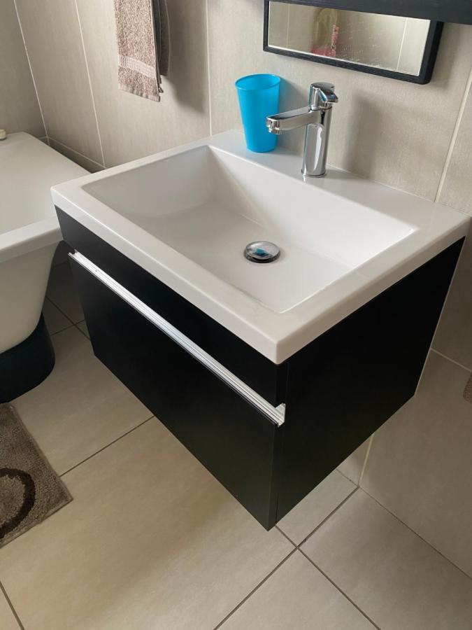 Greenstone Ridge Apartment Johannesburg Exteriör bild